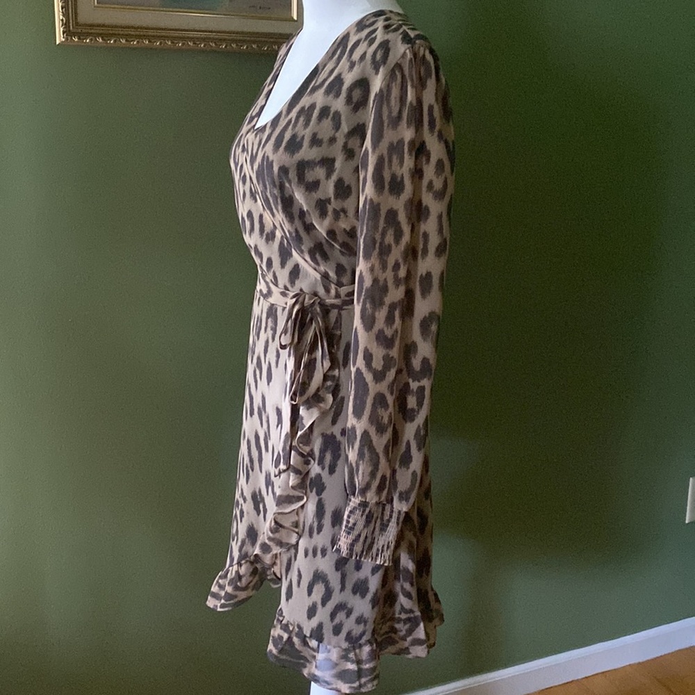 Bar III Animal Print Ruffled Wrap Dress sz S - Picture 2 of 13